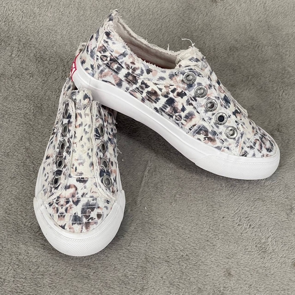 Blowfish Malibu Kids‎ Girls Play-t Sneaker, Gray Paper Cat Sz 13